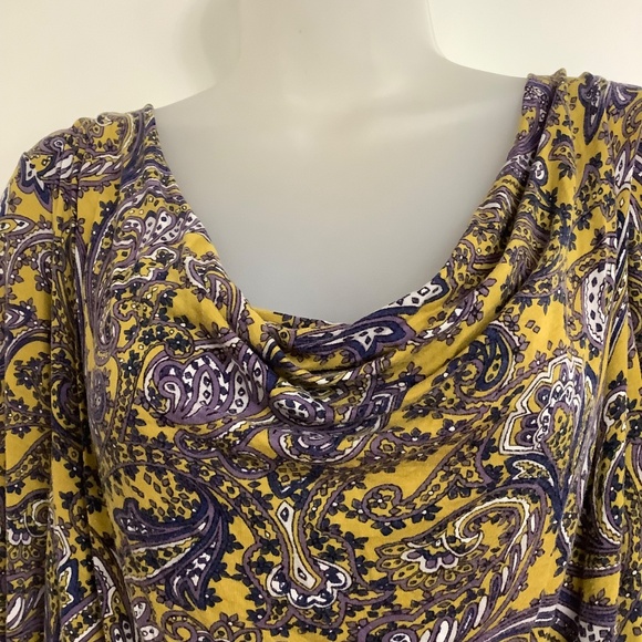 Michael Kors, Paisley Cowl top fits “XL” 39/40 bust - Picture 2 of 7